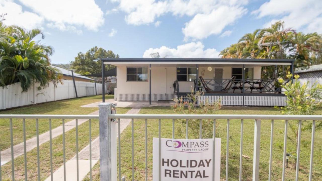 Idle Days Beach House Horseshoe Bay Екстер'єр фото